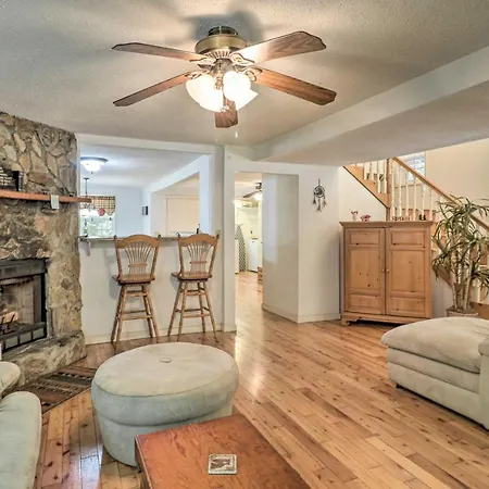 Bryson City Cottage With Hot Tub And Waterfall Views! Exterior photo